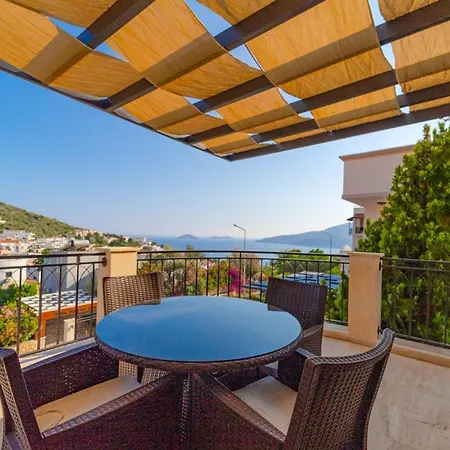 ヴィラ A Luxurious Sea View Within Walking Distance To Town In Kalkan Kalamar カシュ