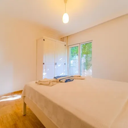 A Luxurious Sea View Within Walking Distance To Town In Kalkan Kalamar ヴィラ カシュ
